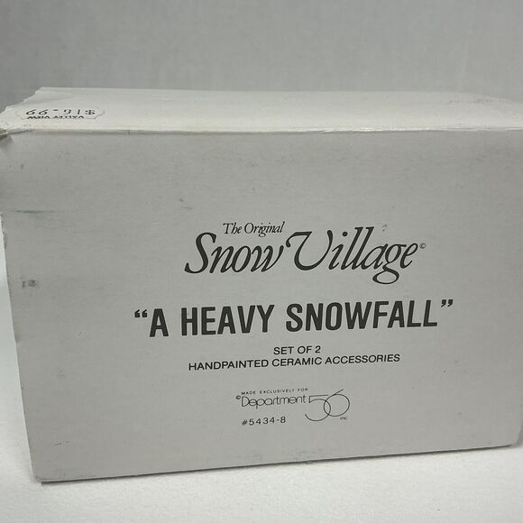 Dept 56 Snow Village “A HEAVY SNOWFALL” Set of 2 Figures Retired #5434-8 - Picture 2 of 12